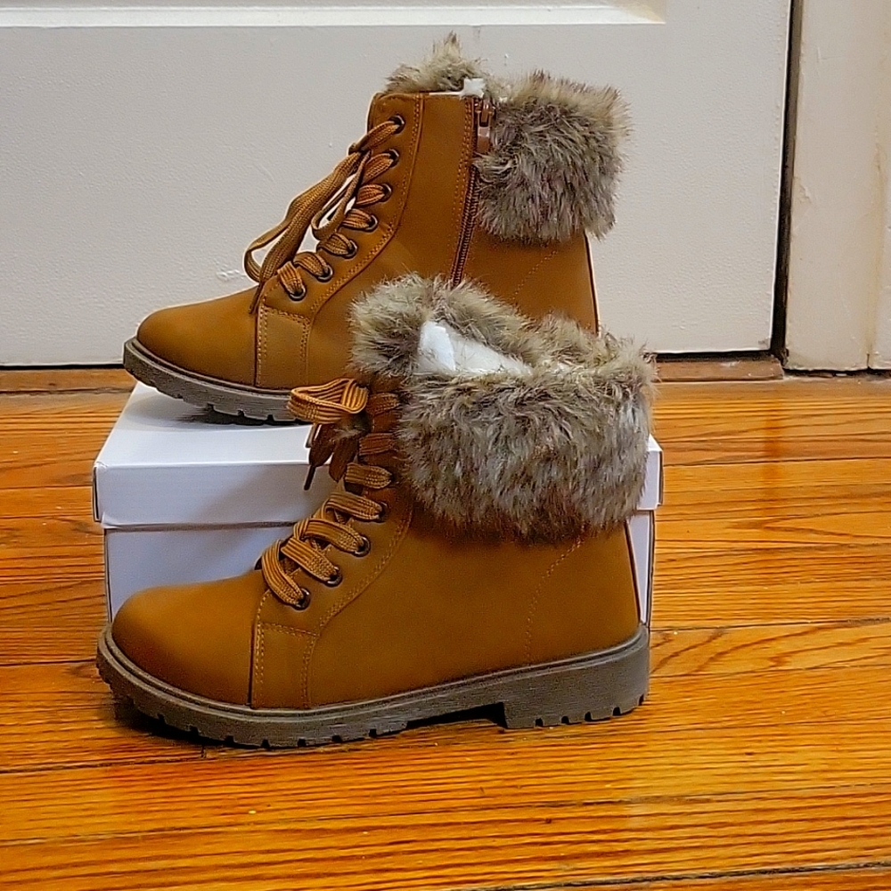 Women's boots
